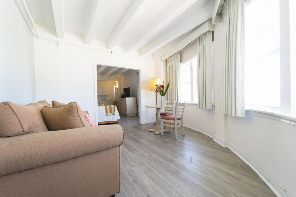 BROADMORE MIAMI BEACH image 27